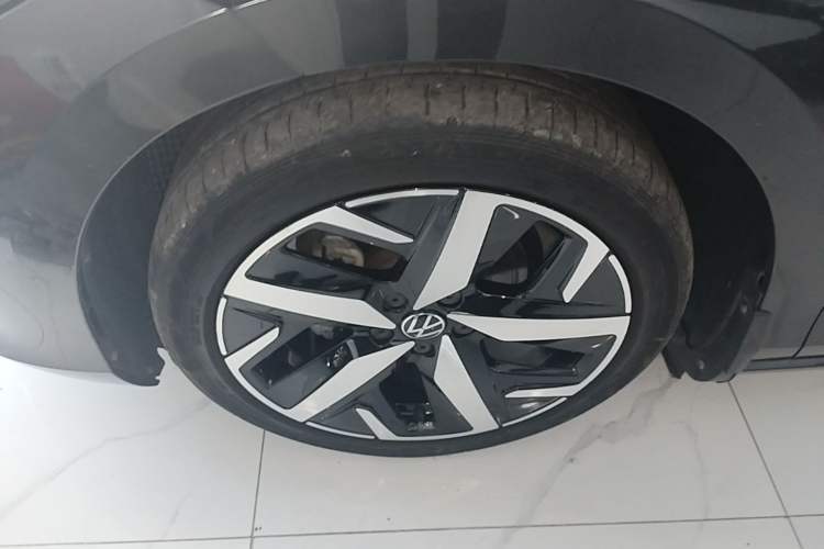 Used Volkswagen Lamando 2023 Lavida L 280TSI DSG Cool & Spicy Edition Exterior 4