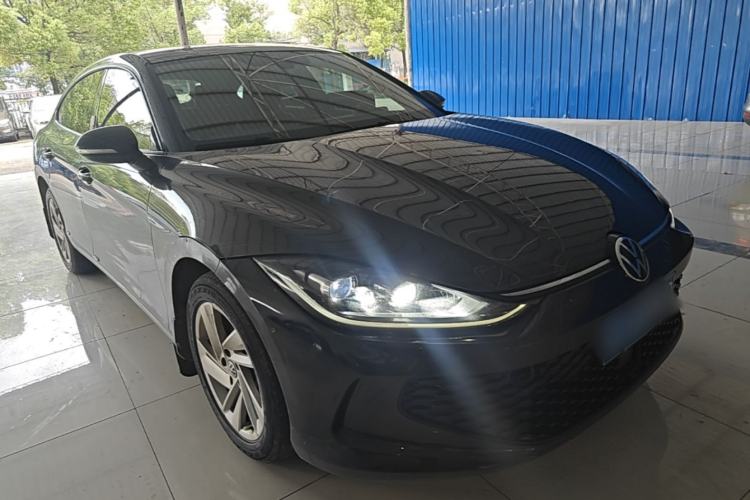 Used Volkswagen Lamando 2023 Lavida L 280TSI DSG Spicy Edition Front Right 45 Deg
