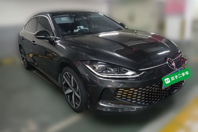 Used Volkswagen Lamando 2023 Lavida L 280TSI DSG Cool & Spicy Edition Front Right 45 Deg