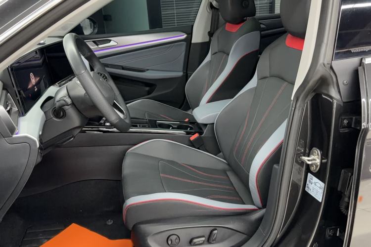 Used Volkswagen Lamando 2023 Lavida L 280TSI DSG Cool & Spicy Edition Interior 3