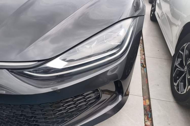 Used Volkswagen Lamando 2023 Lavida L 280TSI DSG Cool & Spicy Edition Left Front Headlight