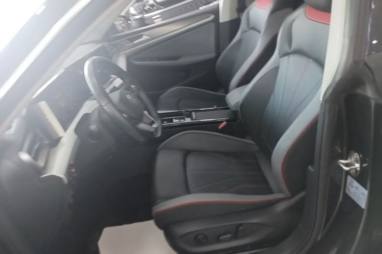 Used Volkswagen Lamando 2023 Lavida L 280TSI DSG Cool & Spicy Edition Left Front Seat