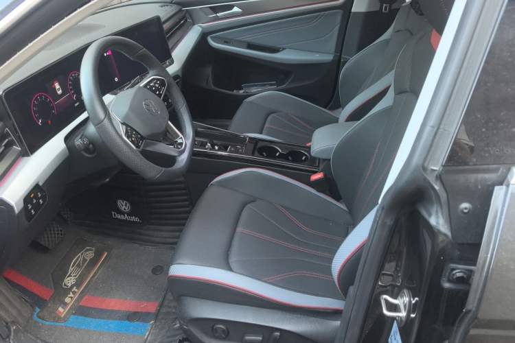 Used Volkswagen Lamando 2023 Lingdu L 280TSI DSG Hot Edition Left Front Seat