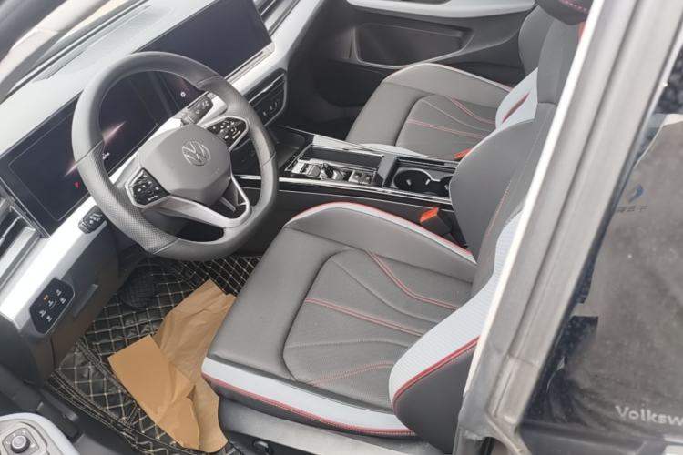 Used Volkswagen Lamando 2023 Lavida L 280TSI DSG Cool & Spicy Edition Left Front Seat