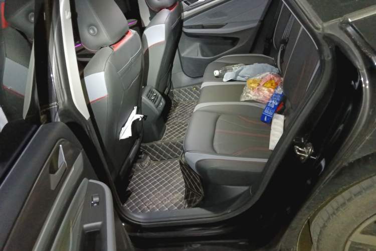 Used Volkswagen Lamando 2023 Lavida L 280TSI DSG Cool & Spicy Edition Left Rear Seat