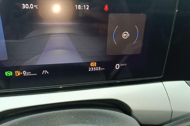 Used Volkswagen Lamando 2023 Lavida L 280TSI DSG Cool & Spicy Edition Odometer Close Up
