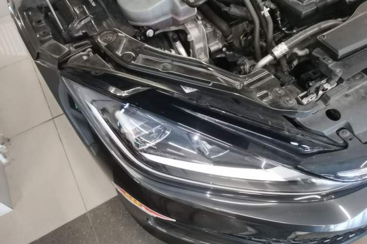 Used Volkswagen Lamando 2023 Lavida L 280TSI DSG Spicy Edition Right Front Headlight