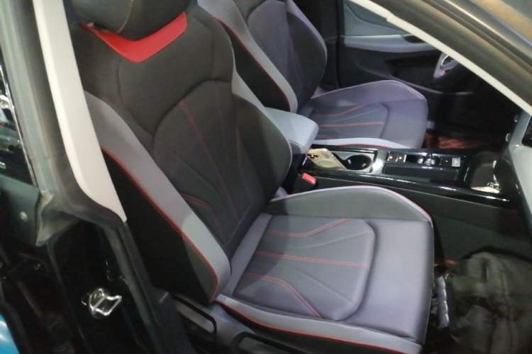 Used Volkswagen Lamando 2023 Lavida L 280TSI DSG Spicy Edition Right Front Seat