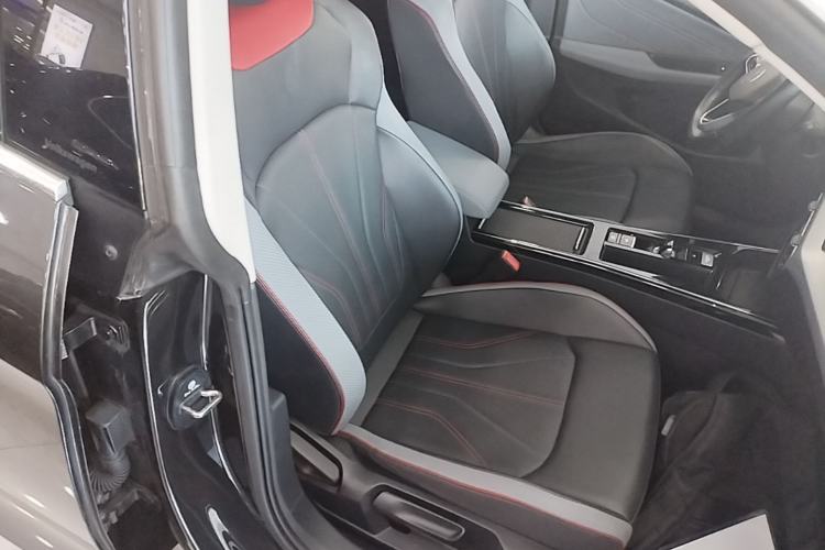 Used Volkswagen Lamando 2023 Lavida L 280TSI DSG Cool & Spicy Edition Right Front Seat
