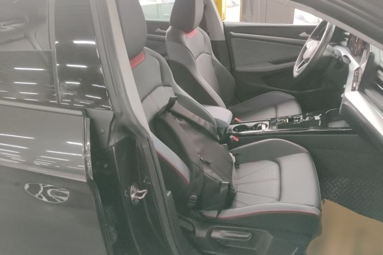 Used Volkswagen Lamando 2023 Lavida L 280TSI DSG Spicy Edition Right Front Seat