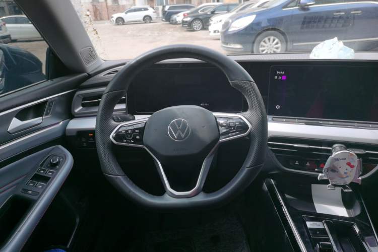 Used Volkswagen Lamando 2023 Lavida L 280TSI DSG Cool & Spicy Edition Steering Wheel