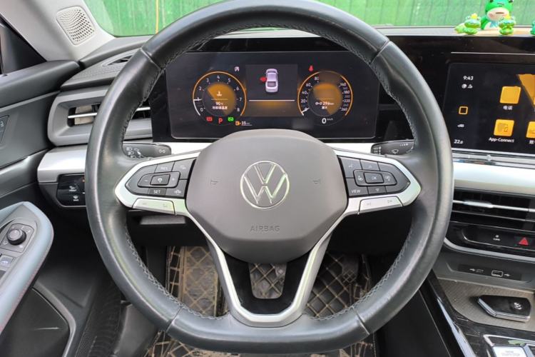 Used Volkswagen Lamando 2023 Lavida L 280TSI DSG Spicy Edition Steering Wheel