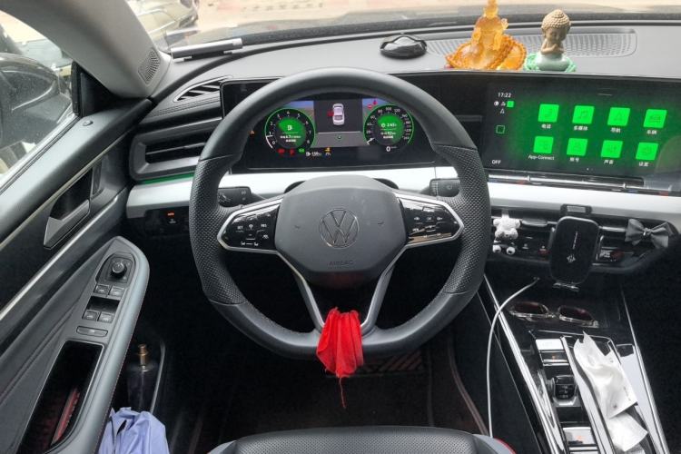 Used Volkswagen Lamando 2023 Lavida L 280TSI DSG Cool & Spicy Edition Steering Wheel