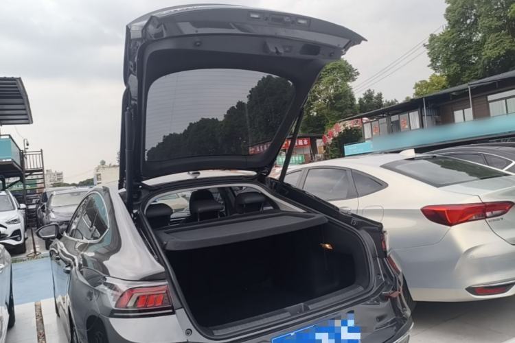 Used Volkswagen Lamando 2023 Lavida L 280TSI DSG Cool & Spicy Edition Trunk