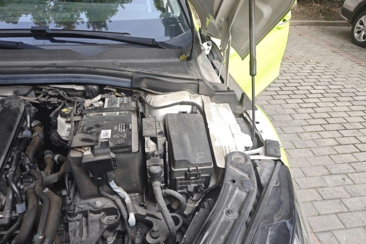 Used Volkswagen Lamando 2023 Lavida L 280TSI DSG Cool & Spicy Edition Engine Bay Left