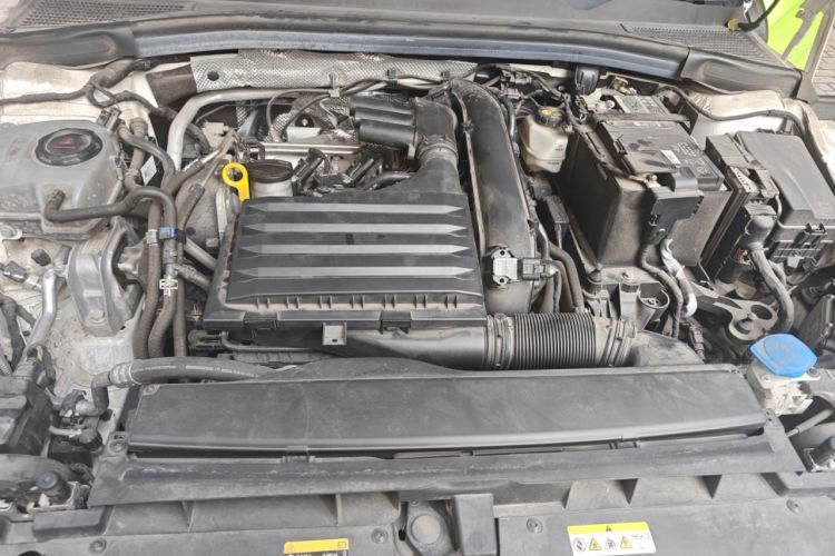 Used Volkswagen Lamando 2023 Lavida L 280TSI DSG Cool & Spicy Edition Engine Bay
