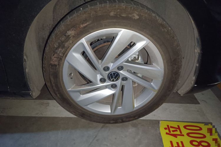 Used Volkswagen Lamando 2023 Lavida L 280TSI DSG Spicy Edition Right Front Wheel Hub