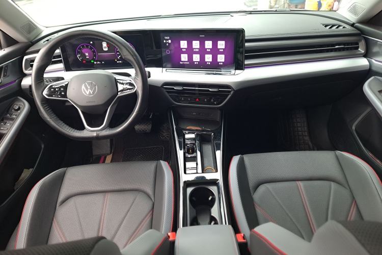 Used Volkswagen Lamando 2023 Lavida L 280TSI DSG Cool & Spicy Edition Center Console
