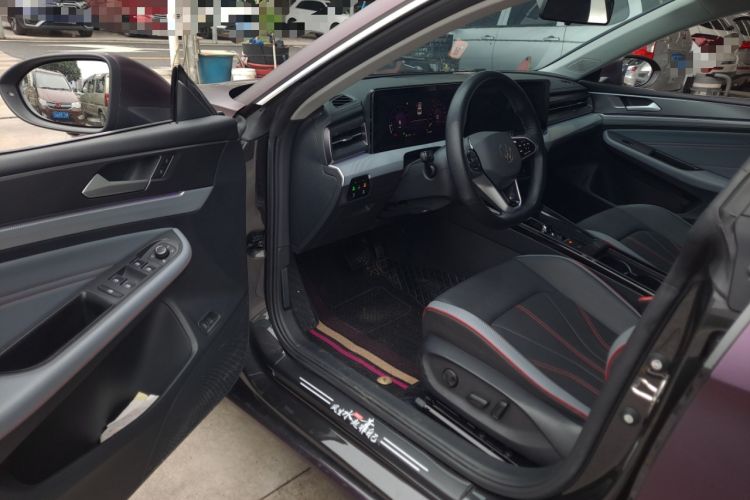 Used Volkswagen Lamando 2023 Lavida L 280TSI DSG Cool & Spicy Edition Driver Seat