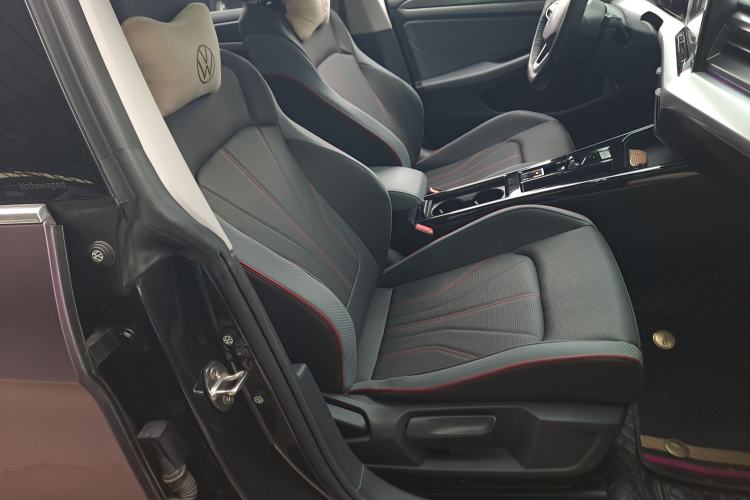 Used Volkswagen Lamando 2023 Lavida L 280TSI DSG Cool & Spicy Edition Right Front Seat
