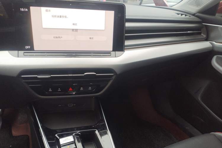 Used Volkswagen Lamando 2023 Lavida L 280TSI DSG Cool & Spicy Edition Audio And AC Panel