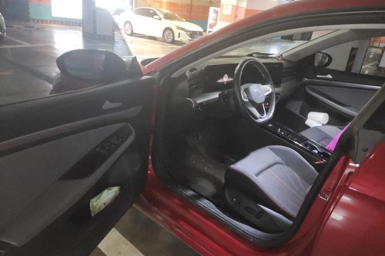 Used Volkswagen Lamando 2023 Lavida L 280TSI DSG Spicy Edition Driver Seat