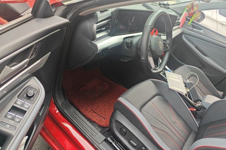 Used Volkswagen Lamando 2023 Lavida L 280TSI DSG Cool & Spicy Edition Driver Seat