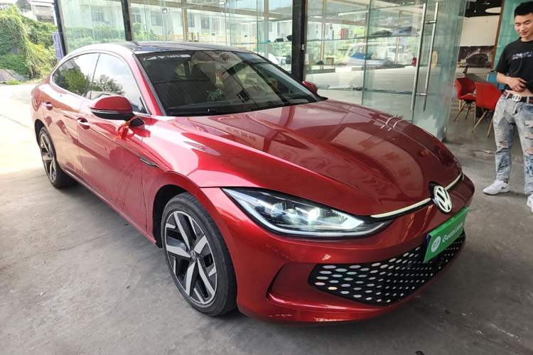 Used Volkswagen Lamando 2023 Lavida L 280TSI DSG Cool & Spicy Edition Front Right 45 Deg
