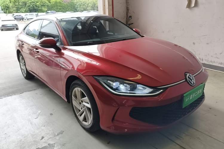 Used Volkswagen Lamando 2023 Lavida L 280TSI DSG Spicy Edition Front Right 45 Deg