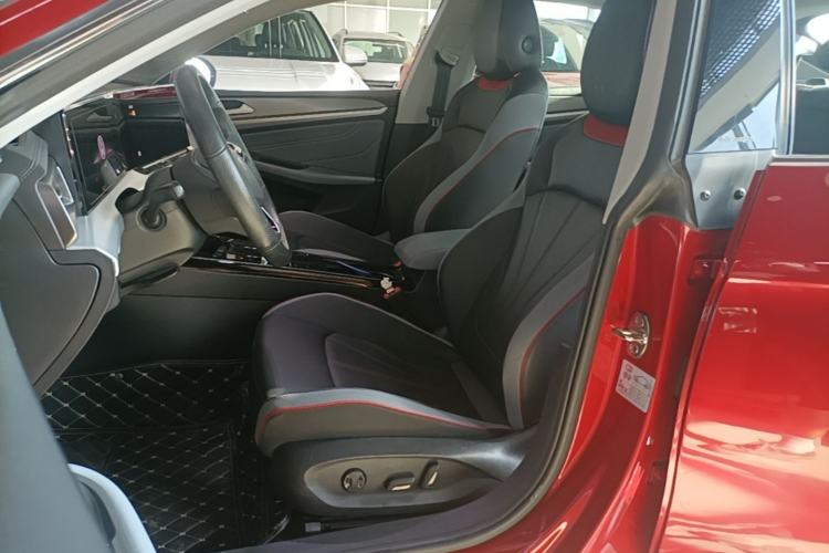 Used Volkswagen Lamando 2023 Lavida L 280TSI DSG Cool & Spicy Edition Left Front Seat