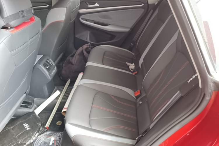 Used Volkswagen Lamando 2023 Lavida L 280TSI DSG Spicy Edition Left Rear Seat