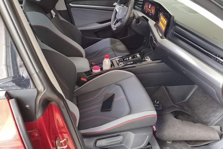 Used Volkswagen Lamando 2023 Lavida L 280TSI DSG Spicy Edition Right Front Seat