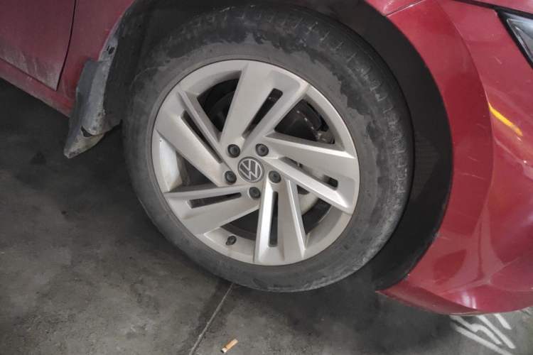 Used Volkswagen Lamando 2023 Lavida L 280TSI DSG Spicy Edition Right Front Wheel Hub