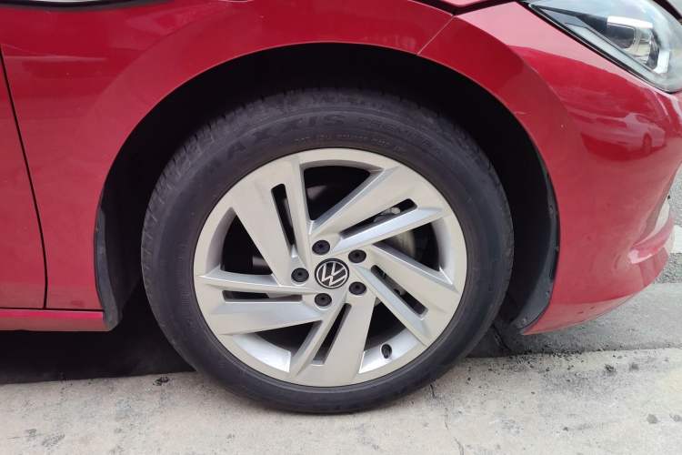 Used Volkswagen Lamando 2023 Lavida L 280TSI DSG Spicy Edition Right Front Wheel Hub