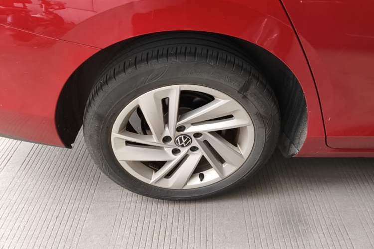 Used Volkswagen Lamando 2023 Lavida L 280TSI DSG Spicy Edition Right Rear Wheel Hub