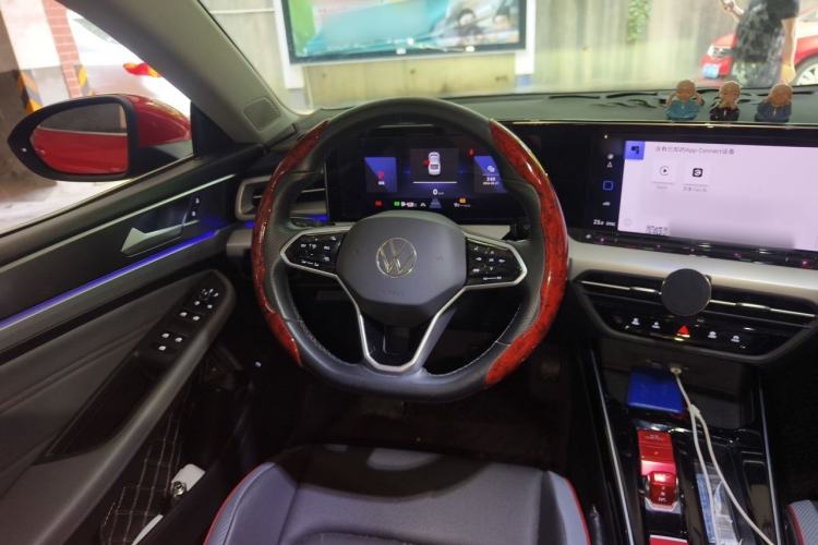 Used Volkswagen Lamando 2023 Lavida L 280TSI DSG Cool & Spicy Edition Steering Wheel