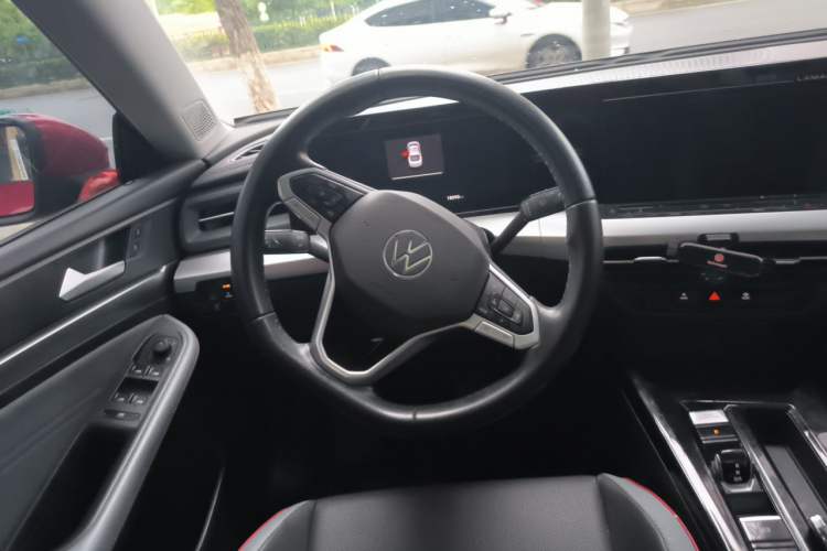 Used Volkswagen Lamando 2023 Lavida L 280TSI DSG Spicy Edition Steering Wheel