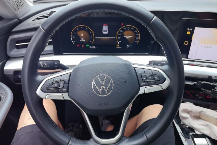Used Volkswagen Lamando 2023 Lavida L 280TSI DSG Spicy Edition Steering Wheel
