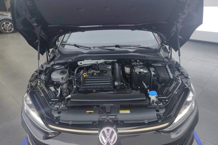 Used Volkswagen Lamando 2023 Lavida L 280TSI DSG Cool & Spicy Edition Engine Bay
