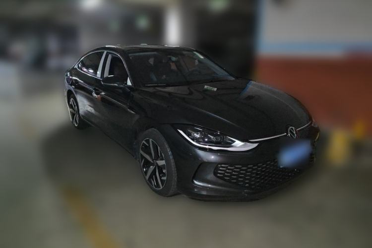 Used Volkswagen Lamando 2023 Lavida L 280TSI DSG Cool & Spicy Edition Front Right 45 Deg