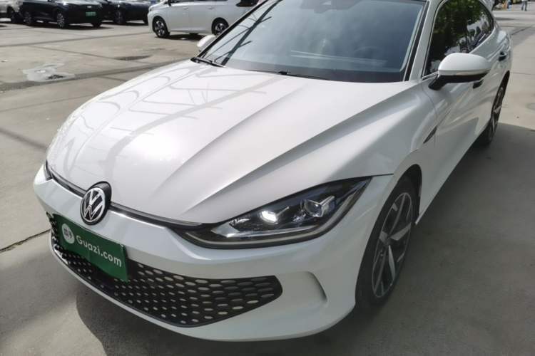 Used Volkswagen Lamando 2023 Lavida L 280TSI DSG Cool & Spicy Edition Guazi used car, China used car export, Used car for sale, Used cars, Cheapest cars for sale