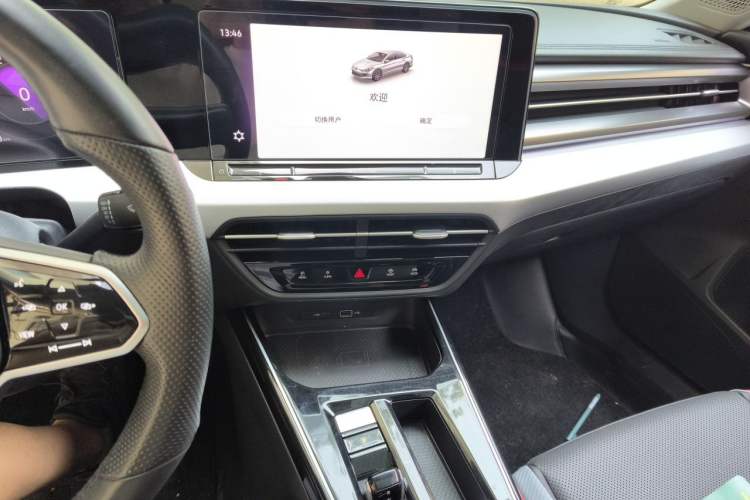 Used Volkswagen Lamando 2023 Lavida L 280TSI DSG Cool & Spicy Edition Audio And AC Panel