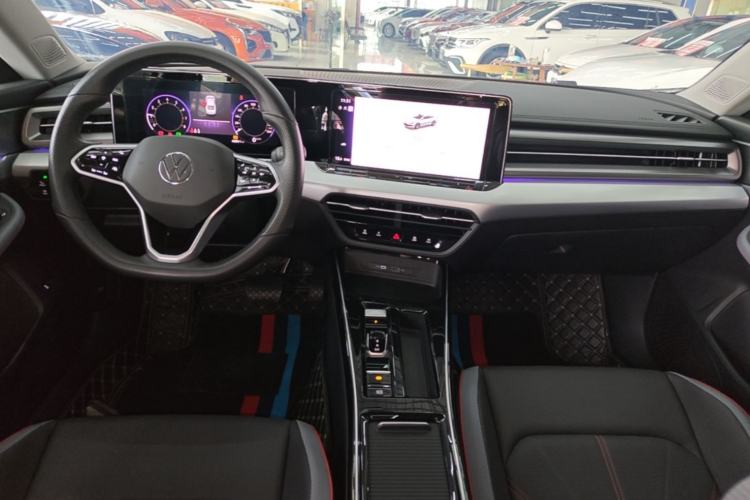 Used Volkswagen Lamando 2023 Lavida L 280TSI DSG Cool & Spicy Edition Center Console