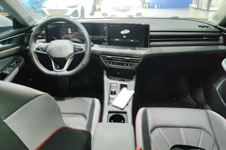 Used Volkswagen Lamando 2023 Lavida L 280TSI DSG Cool & Spicy Edition Center Console