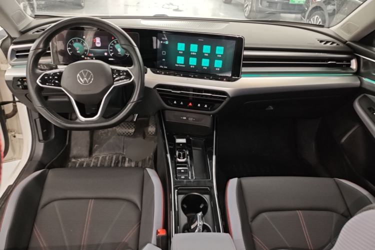 Used Volkswagen Lamando 2023 Lavida L 280TSI DSG Cool & Spicy Edition Center Console