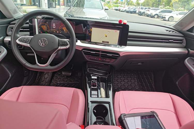 Used Volkswagen Lamando 2023 Lavida L 280TSI DSG Spicy Edition Center Console
