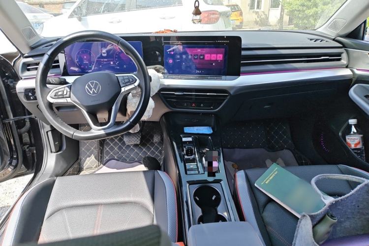 Used Volkswagen Lamando 2023 Lavida L 280TSI DSG Spicy Edition Center Console