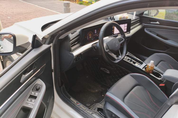 Used Volkswagen Lamando 2023 Lavida L 280TSI DSG Spicy Edition Driver Seat