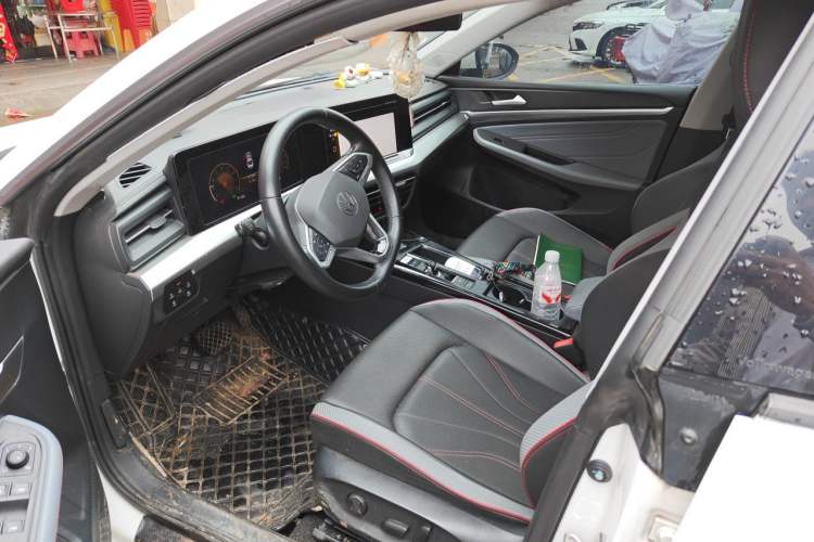 Used Volkswagen Lamando 2023 Lavida L 280TSI DSG Spicy Edition Driver Seat