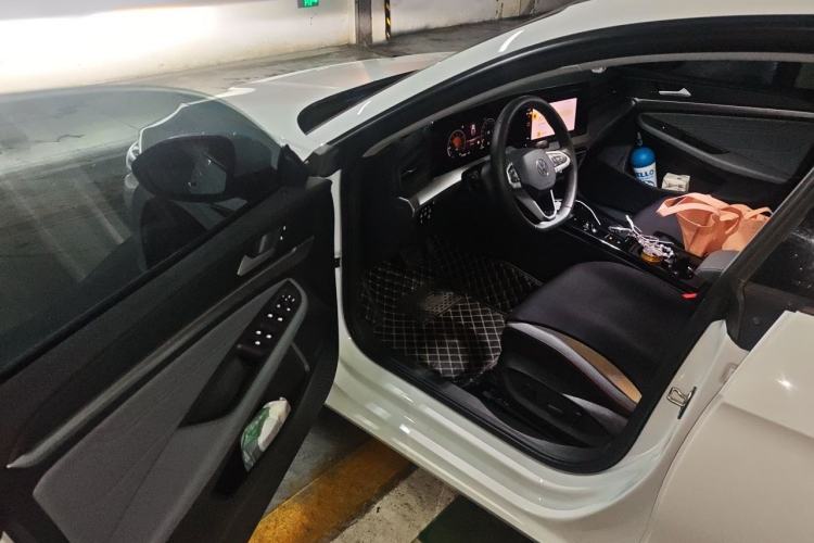 Used Volkswagen Lamando 2023 Lavida L 280TSI DSG Spicy Edition Driver Seat